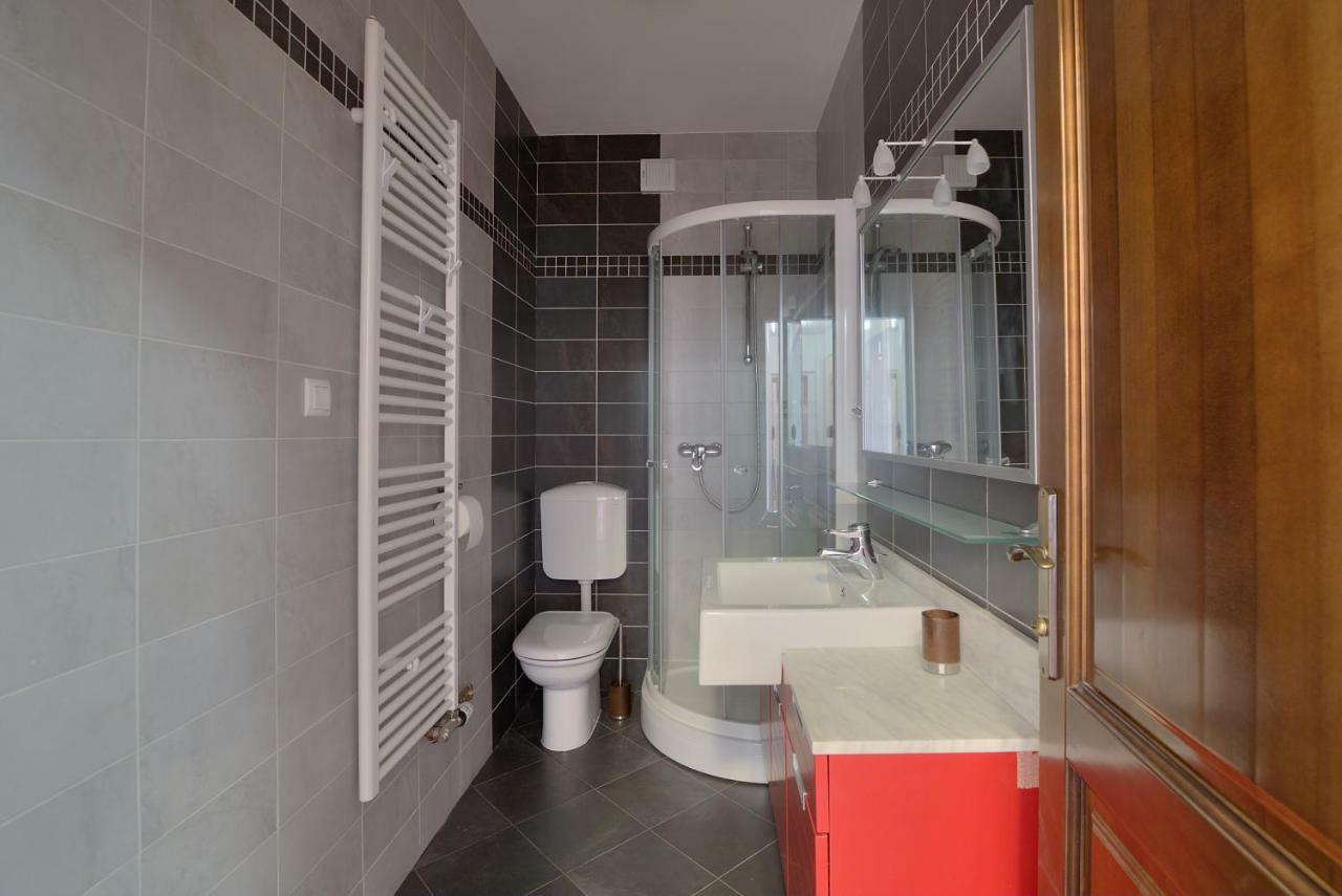 Apartment Kuk เซนญ์ ภายนอก รูปภาพ